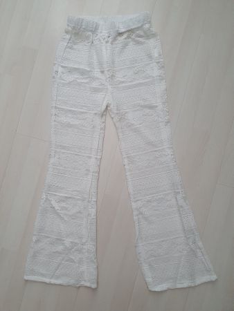 Helle Spitzenhose Gr S *neuwertig*