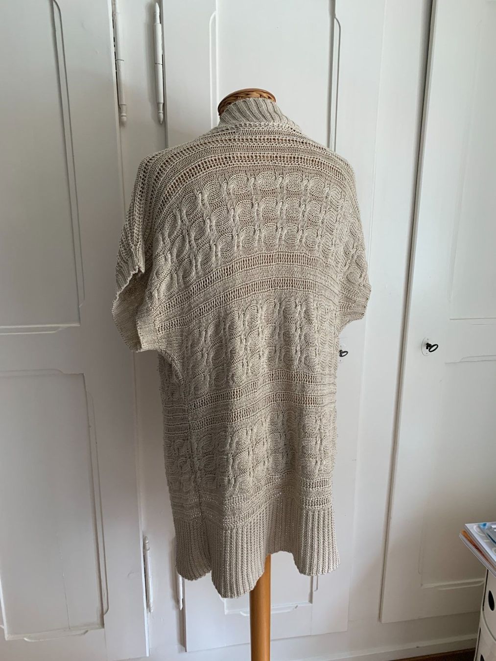 Zara Giacche: ZARA - Strickjacke beige XS – Usato da Zürich venduto da Diazaio 2