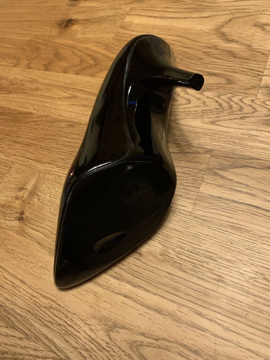 Skulpturen & Statuen: Schöner High Heels aus Glas – Gebraucht aus Flawil von Naphtali 8