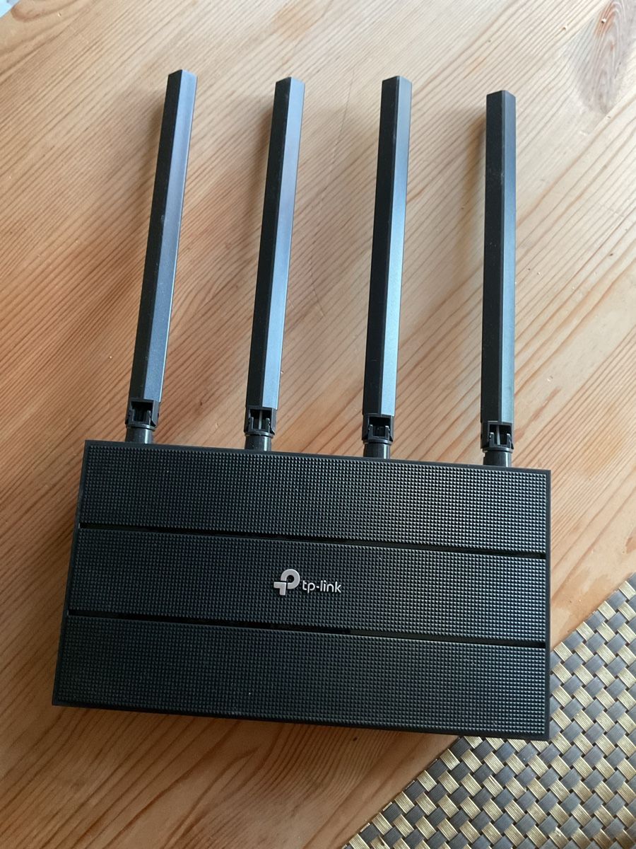 TP-Link Modems & Routeurs: Internet & TV, tp-link & skycards  – D'occasion à Dornach par ahavanoa3