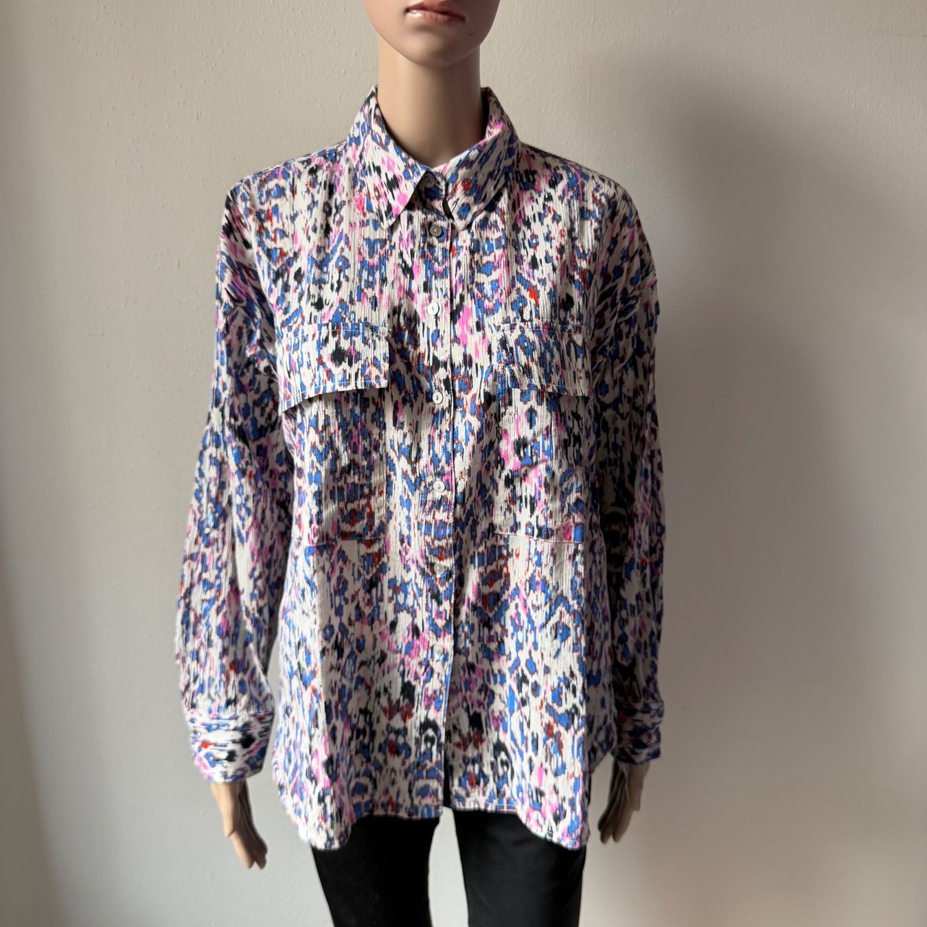 Zara Blusen: ZARA Bluse 💜 – Gebraucht aus Zürich von ClosetQueen