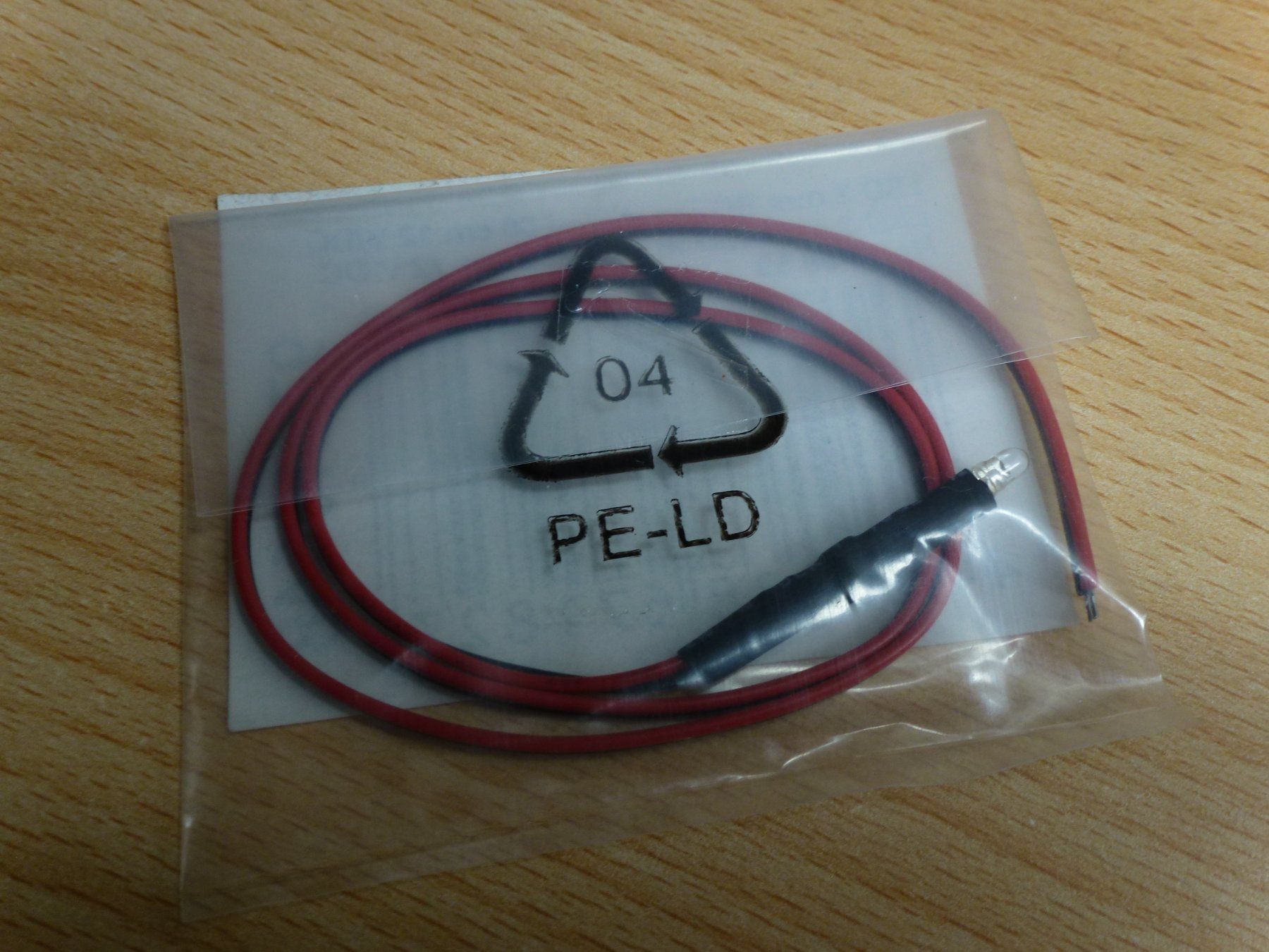 Componenti elettronici: 3St. LED 3mm rot mit Kabel 50cm 12VDC – Nuovo e nell'imballaggio originale da Hombrechtikon venduto da Se9 1