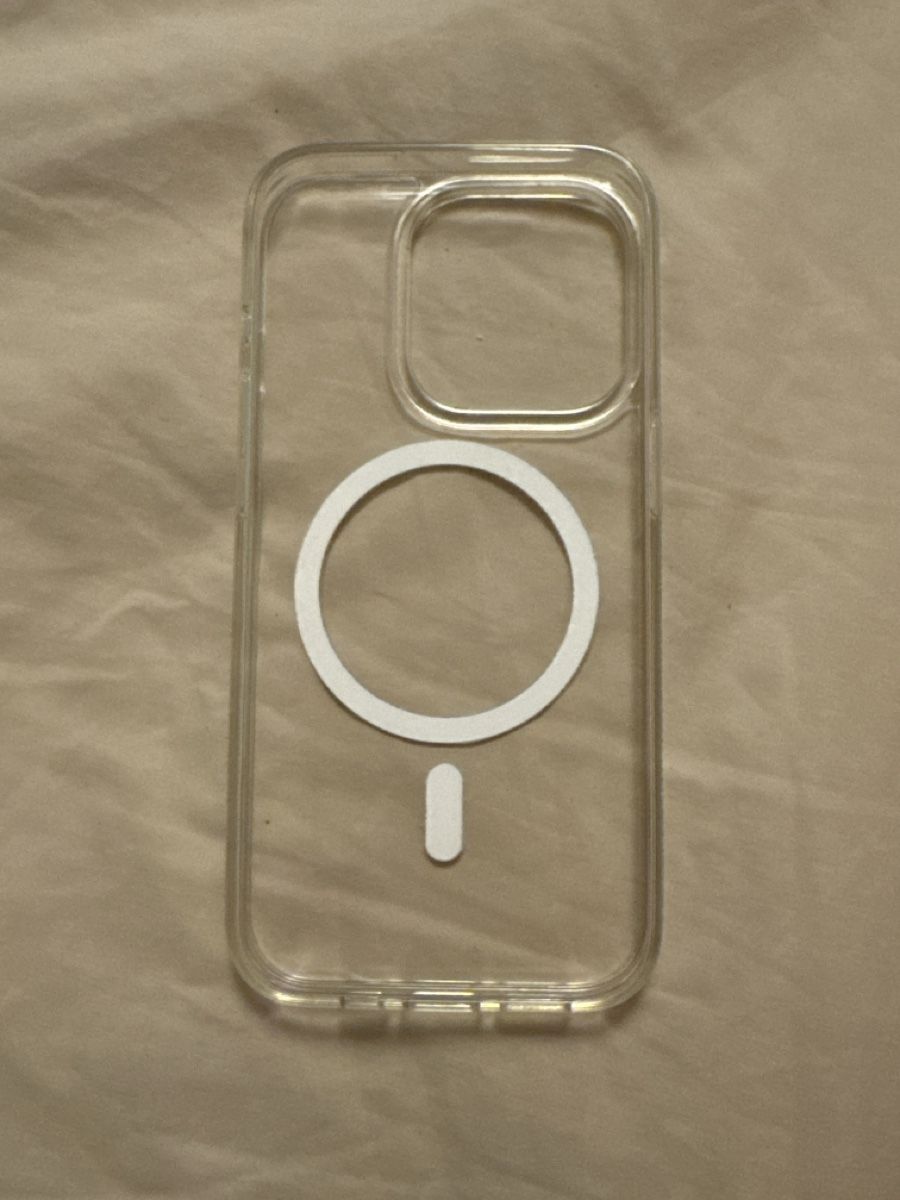 Coques & Protection écran: Iphone 15 Pro phone case – Neuf (Voir description) à Chavannes-de-Bogis par dle_5x5y