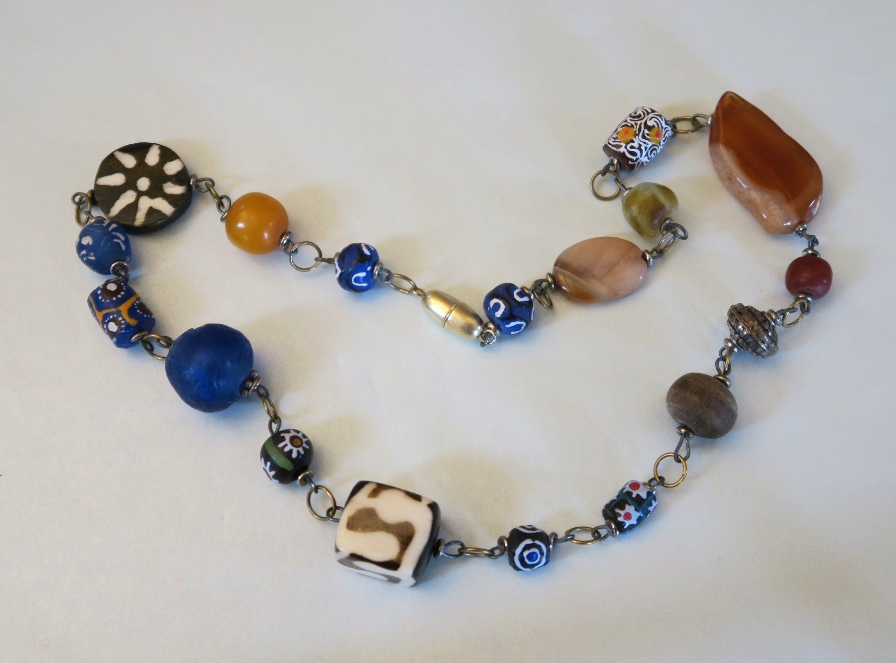 Catenine: Kette mit verschiedene Perlen "Horn" – Usato da Brittnau venduto da marlenestone 2