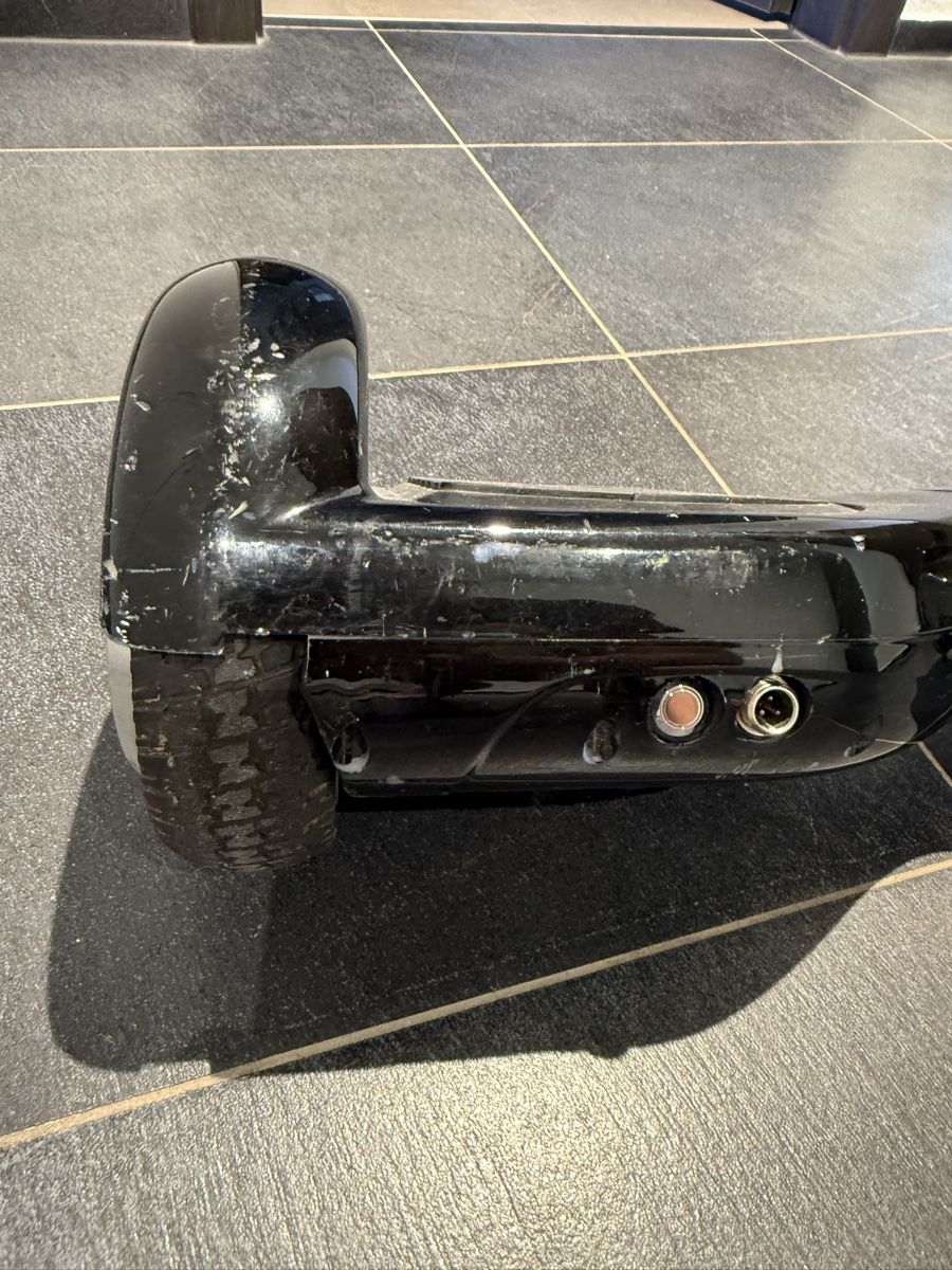 Hoverboard: Hoverboard (working, used, without charger) – Usato da Hünenberg See venduto da olu_jx7s 2