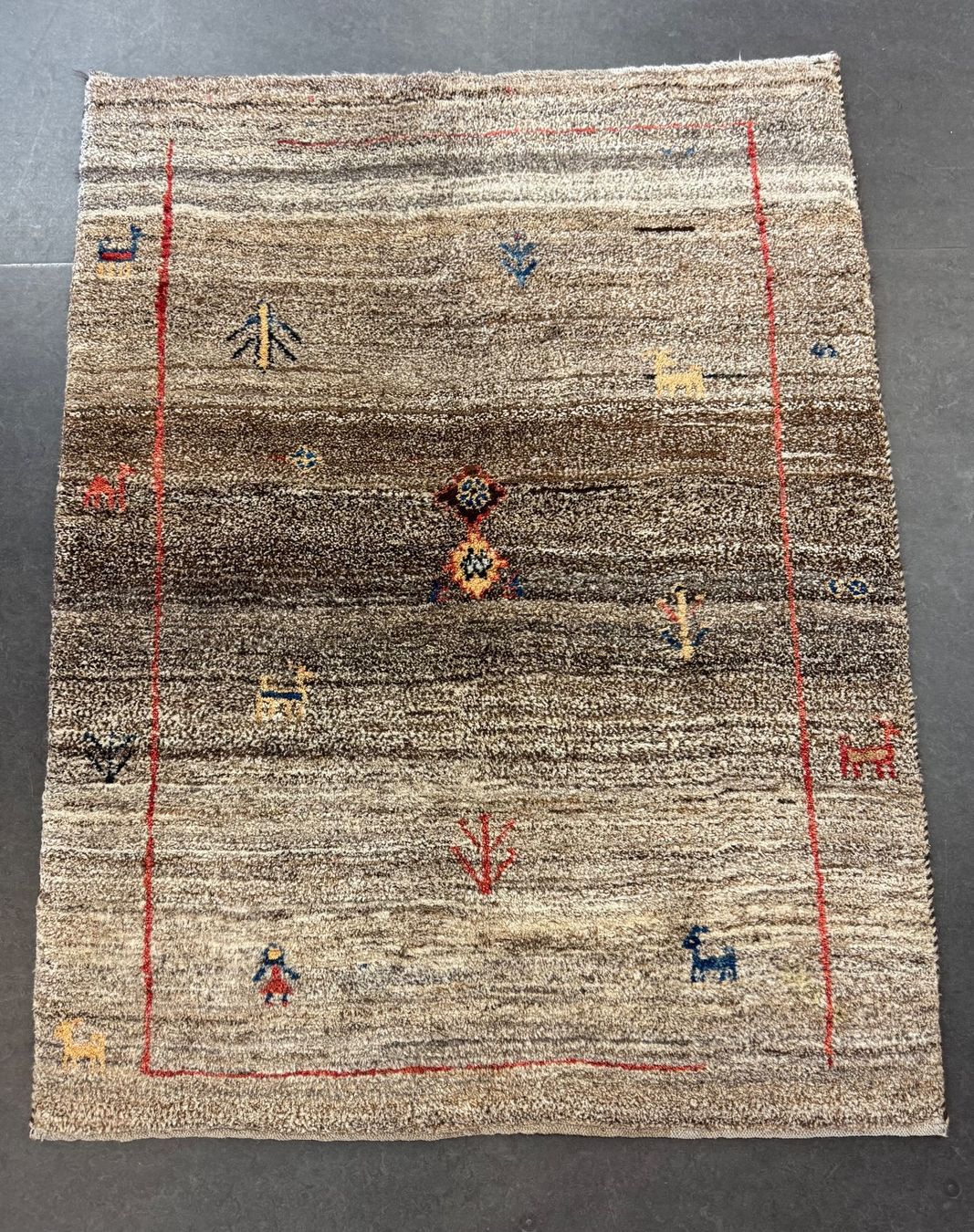 Tappeti: Gabbeh Teppich – Nuovo (secondo la descrizione) da Liestal venduto da galerie_nategh