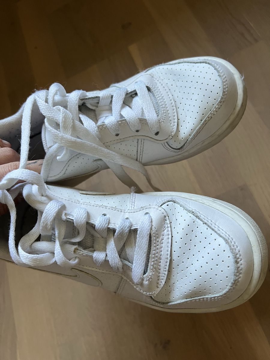 Nike Scarpe da uomo: Nike taille 36 – Usato da Saignelégier venduto da froglover16 2