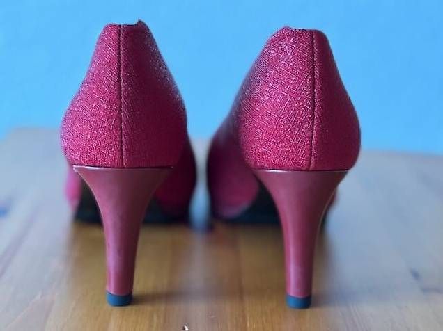 Ecco Scarpe da donna: ecco Pumps, Gr. 37, Rot – Nuovo e nell'imballaggio originale da Belp venduto da mar_d6w8 1