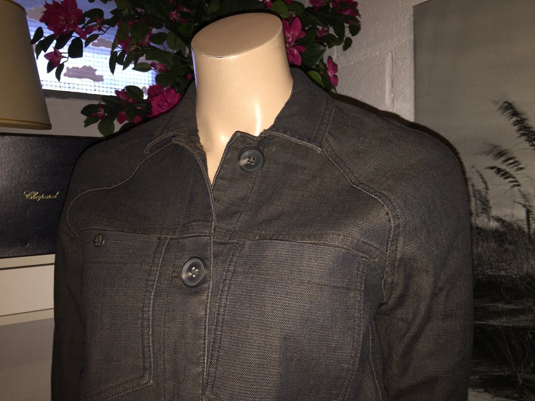 Nile Jacken: NILE veste / Jacke taille / Grosse XS – Gebraucht aus Cossonay-ville von Super-Price-Quality 6