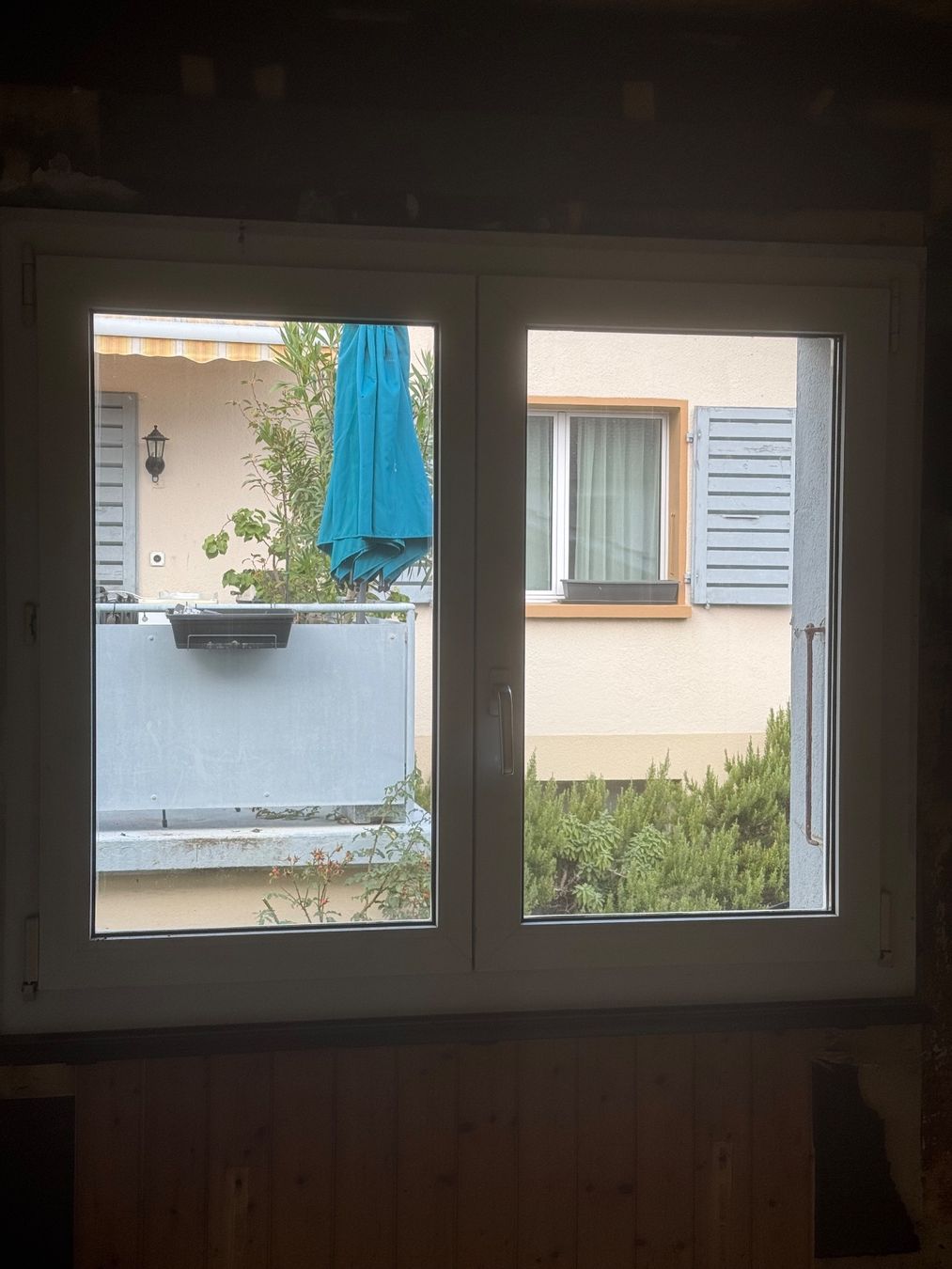 Fenêtres: Fenster – D'occasion à Gwatt ((Thun) par Fipu2666 7