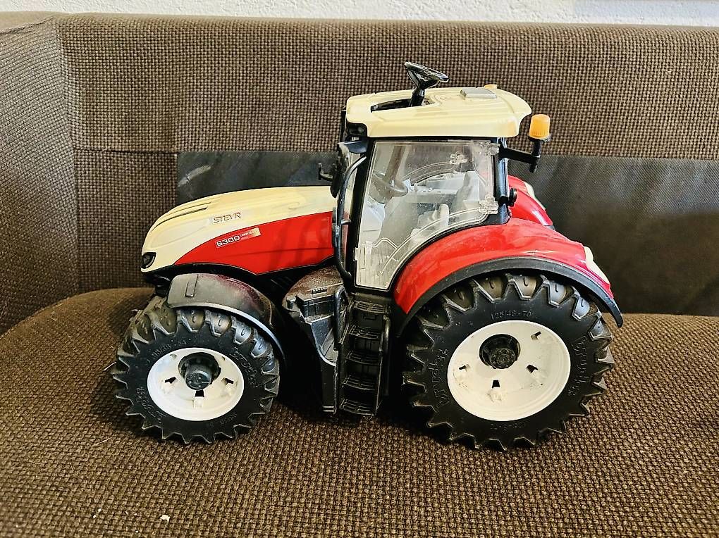 Giocattoli: Spielzeugtraktor – Usato da Benglen venduto da bet_l6ws 1