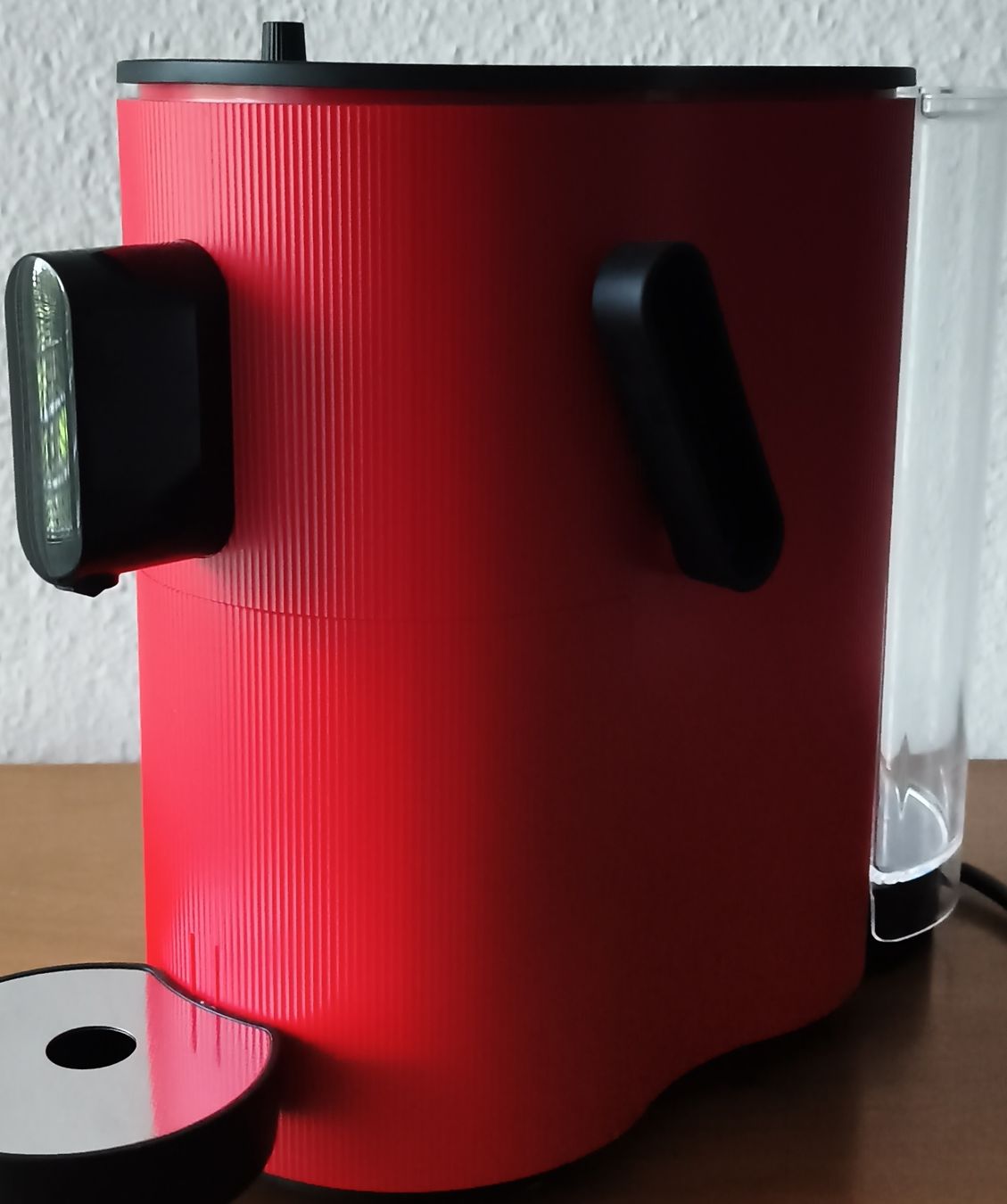 Coffee B Macchine per caffè & Macchine per espresso: CooffeeB Globe Edition Limited Wenig gebraucht. – Usato da Binningen venduto da ire_7t9y 2