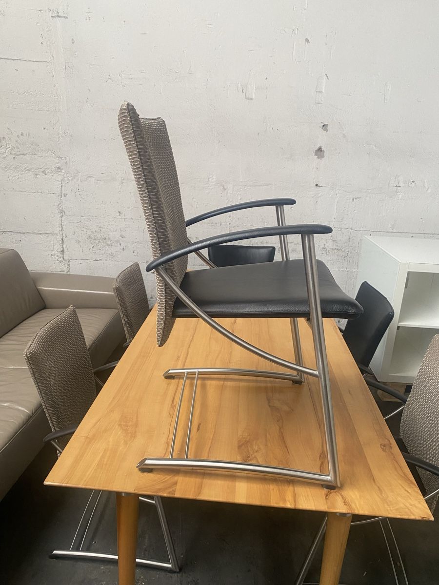 Tavoli: Design Tisch 90:200  mit 6 Stühlen – Usato da Ballwil venduto da lukyluciano21 1