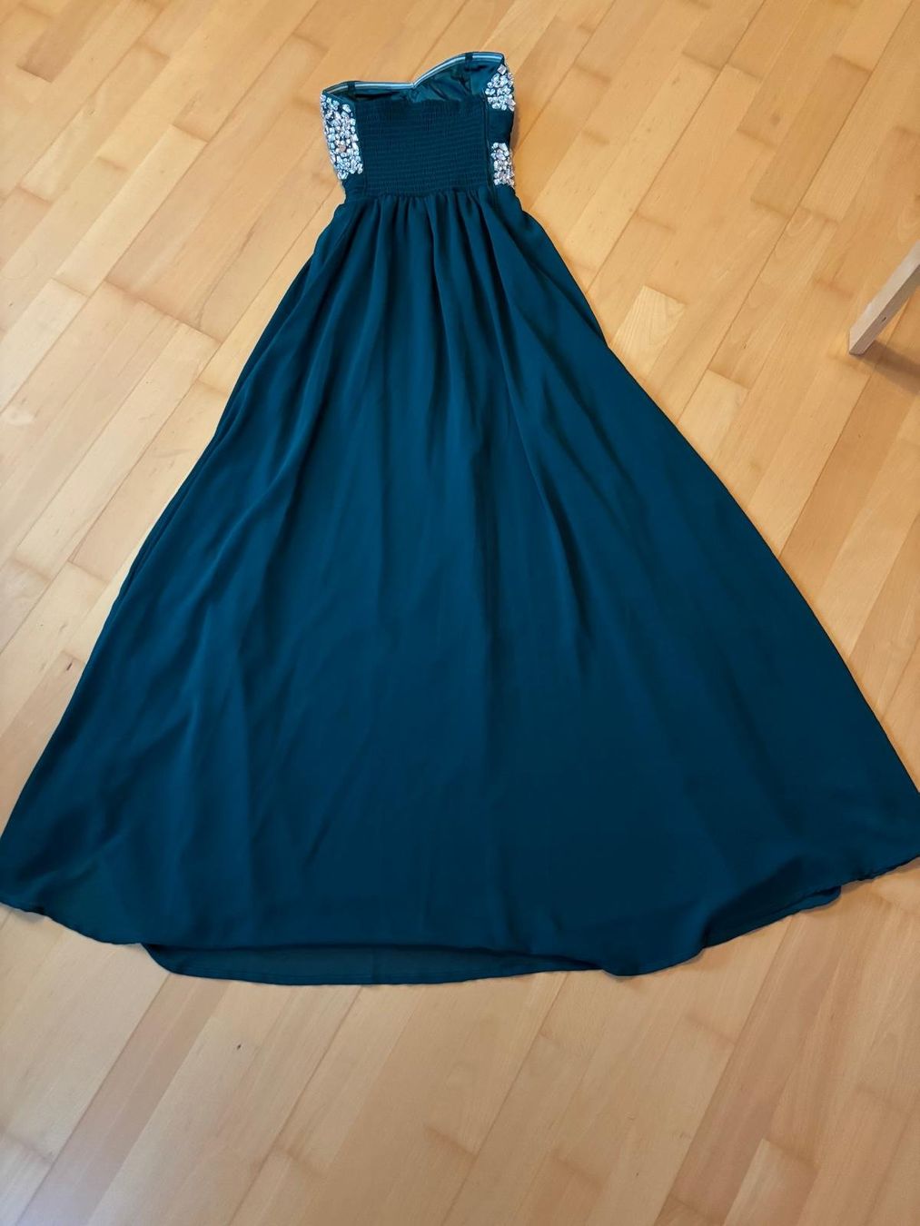Vestiti: Abendkleid / Ballkleid – Usato da St. Ursen venduto da vonmos 2