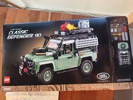 Lego Classic Defender 90