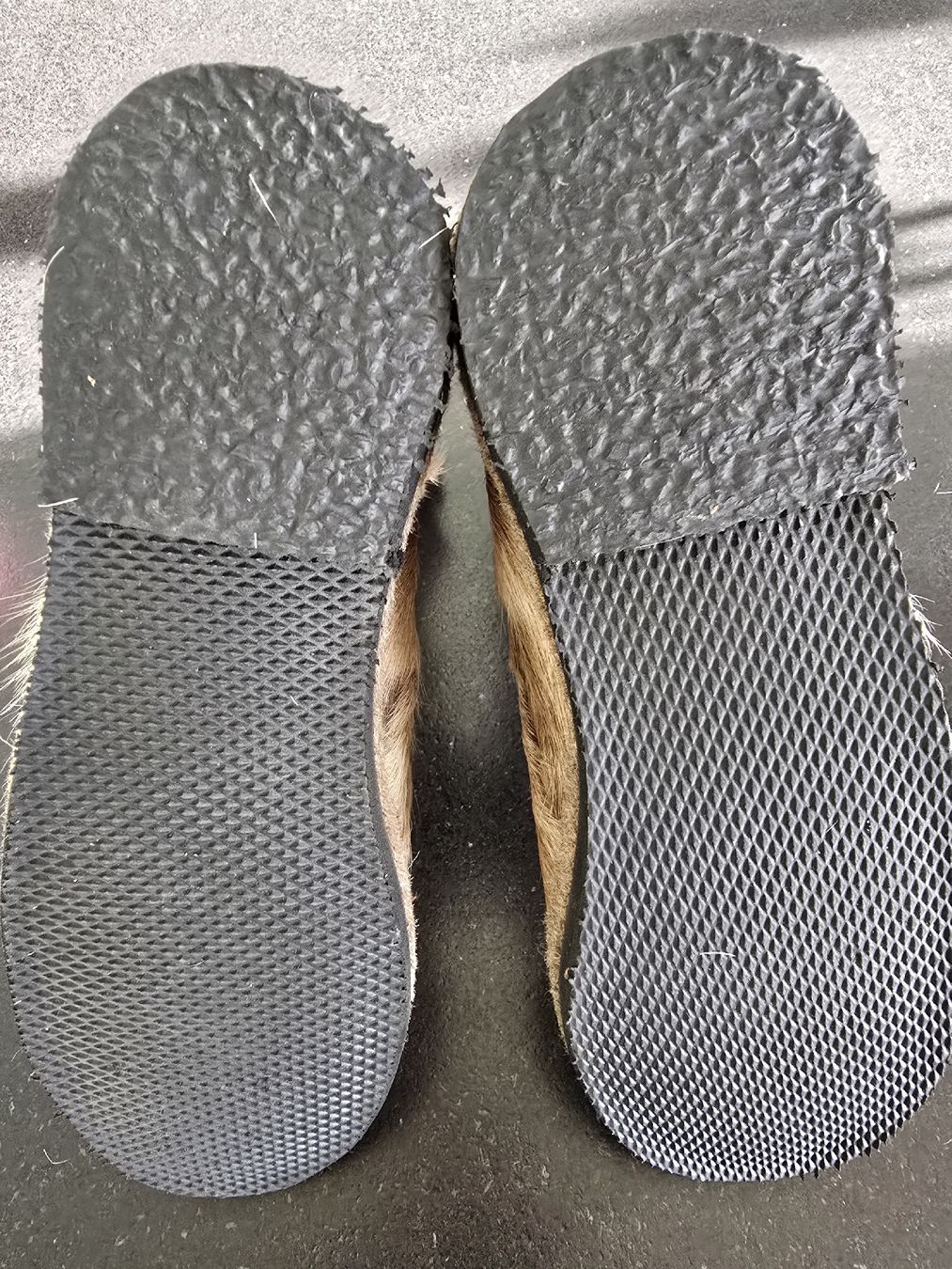 Scarpe da donna: Warme Winterstiefel mit Echtfell-Elch,  Grösse: 41 - NEU – Nuovo e nell'imballaggio originale da St. Gallen venduto da charly92 9