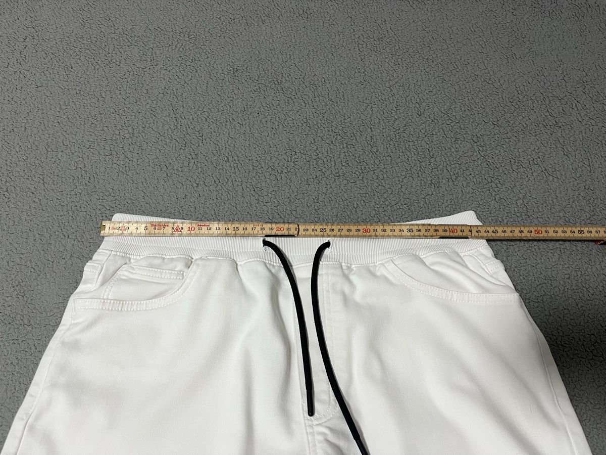 Zara Pantalons: Zara Shorts – D'occasion à Zollikerberg par JvD0211 2