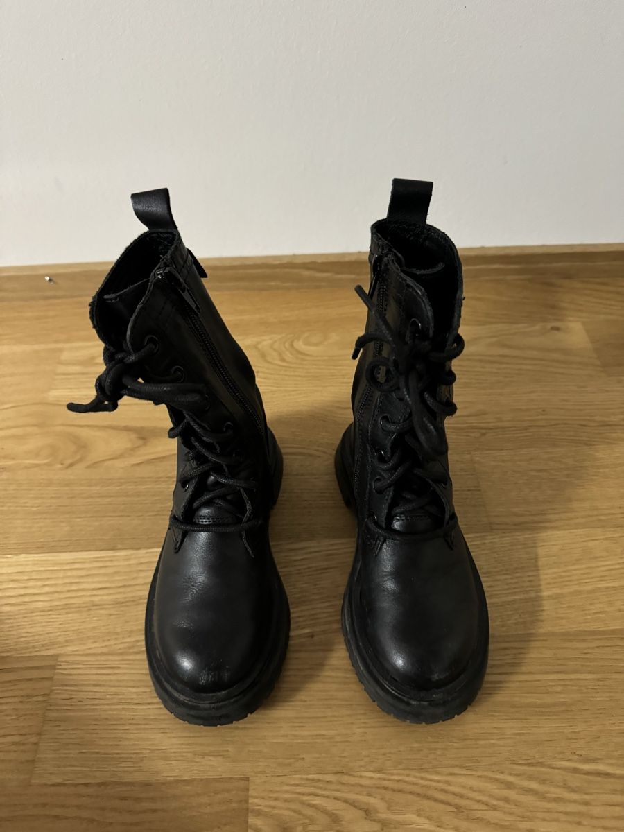 Zara Scarpe per ragazze: Zara Stiefel Mädchen Gr:28 – Usato da Zürich venduto da joal2