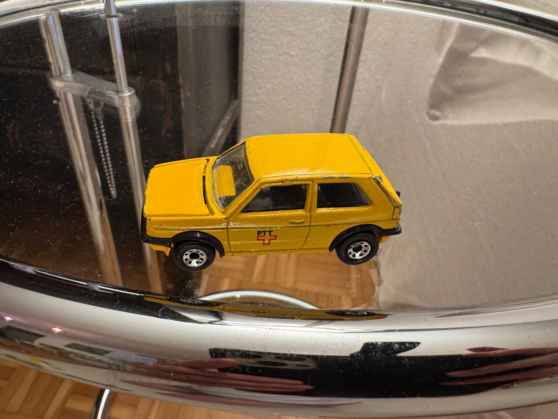Volkswagen Modellini d'auto: PTT VW 1300 "Käfer" pull back action – Nuovo e nell'imballaggio originale da Zumikon venduto da Camcam5678 3