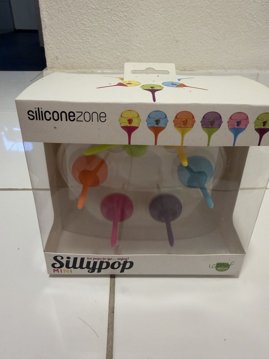 Silikomart Backformen: Siliconezone Sillypop MINI Glaceform neuwertig – Gebraucht aus Zürich von pat_9zks