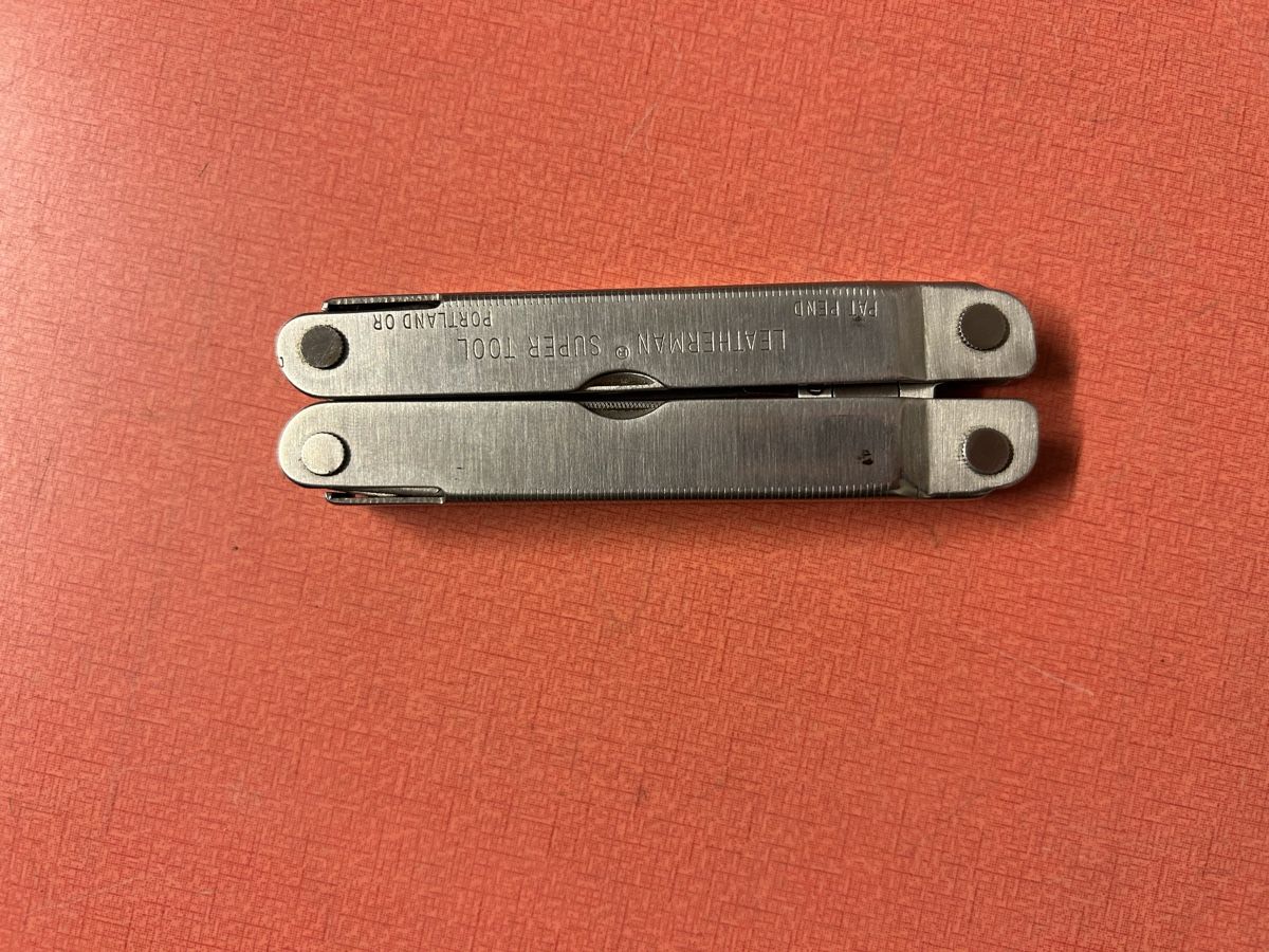 Leatherman Tutti gli attrezzi: Leatherman Super Tool Multi-tool gebraucht mit Etui – Usato da Lanzenhäusern venduto da vic63 5