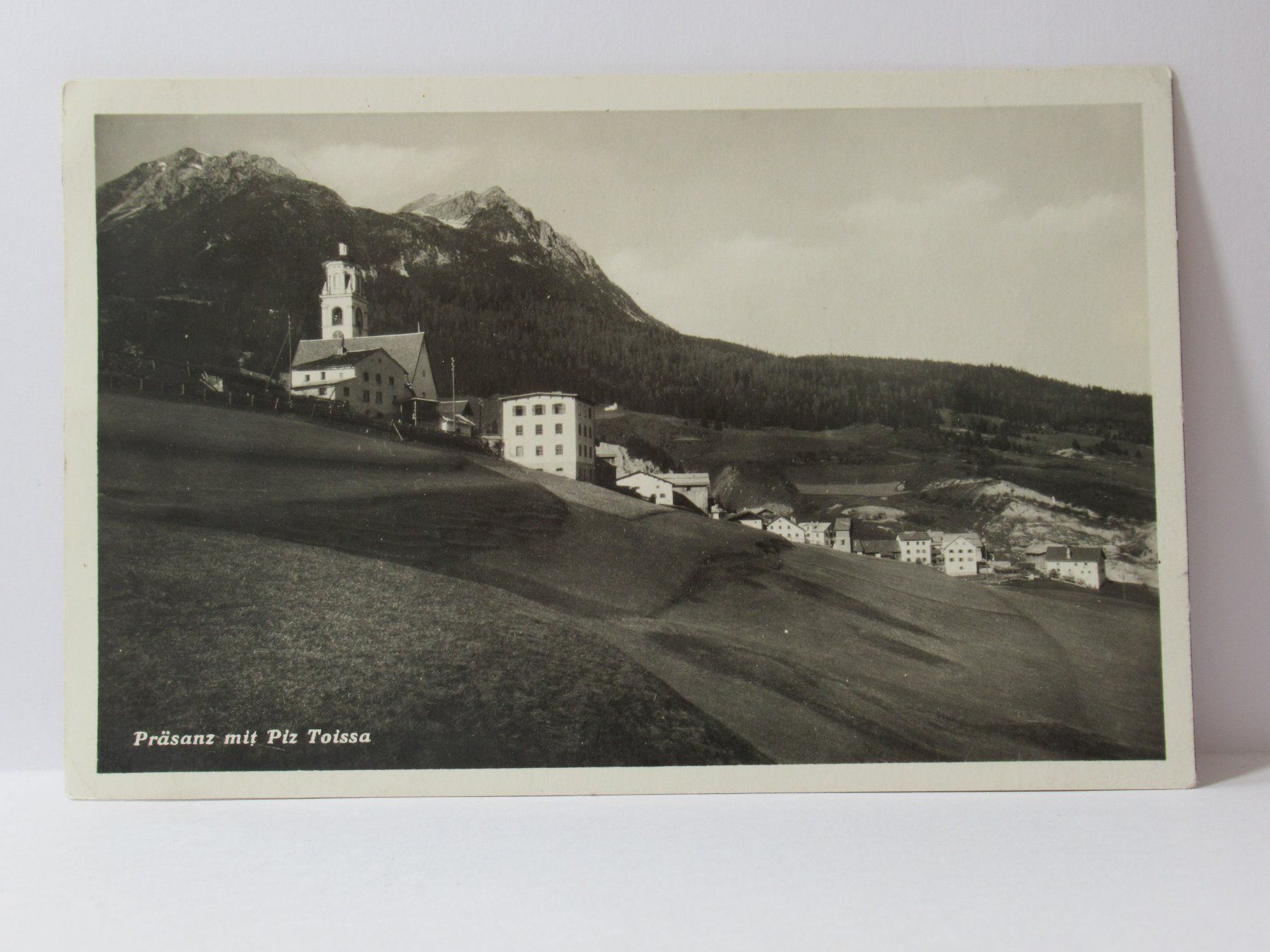 Ansichtskarten: Präsanz mit Toissa , Kirche  1936 – Gebraucht aus Grenchen von Bluemchen1900 1