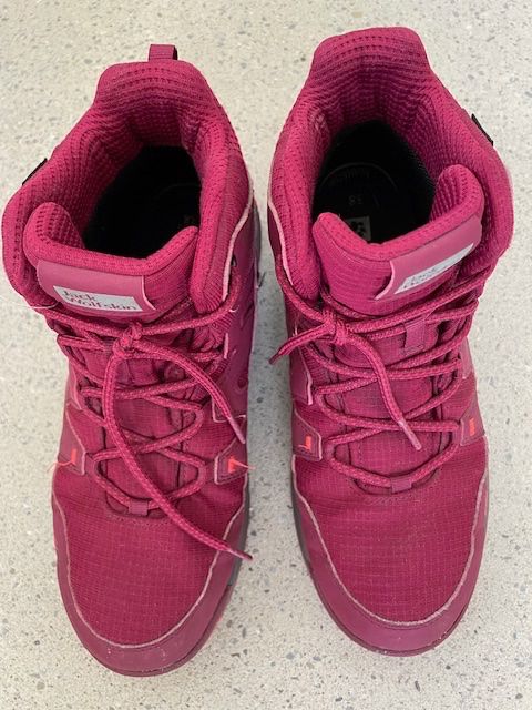 Jack Wolfskin Schuhe für Jungen: Wanderschuhe Jack Wolfskin - Grösse 38 (eher klein) – Gebraucht aus Zürich von LodgE-21 1