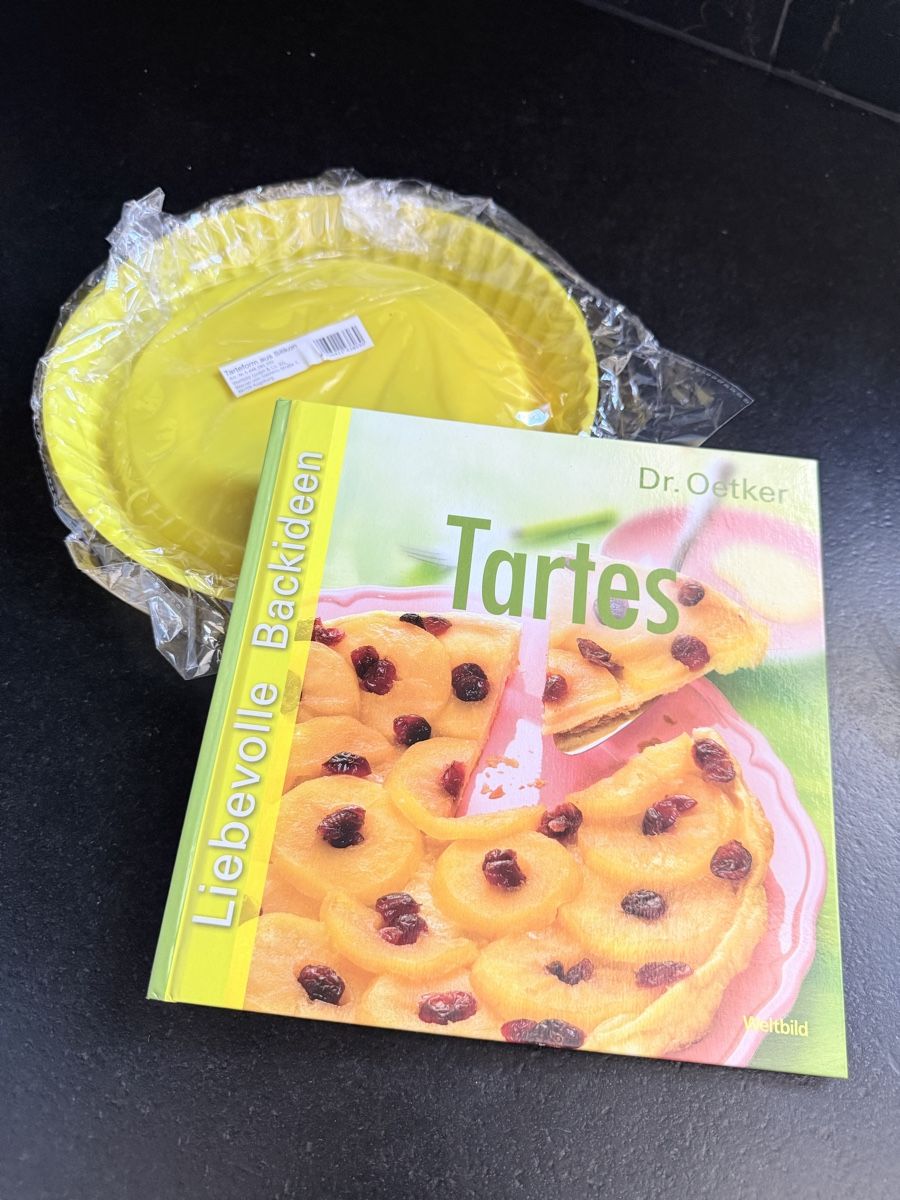Libri: Backbuch "Liebevolle Backideen Tarte" Dr. Oetker neu – Nuovo (secondo la descrizione) da Ferenbalm venduto da beauty-princess