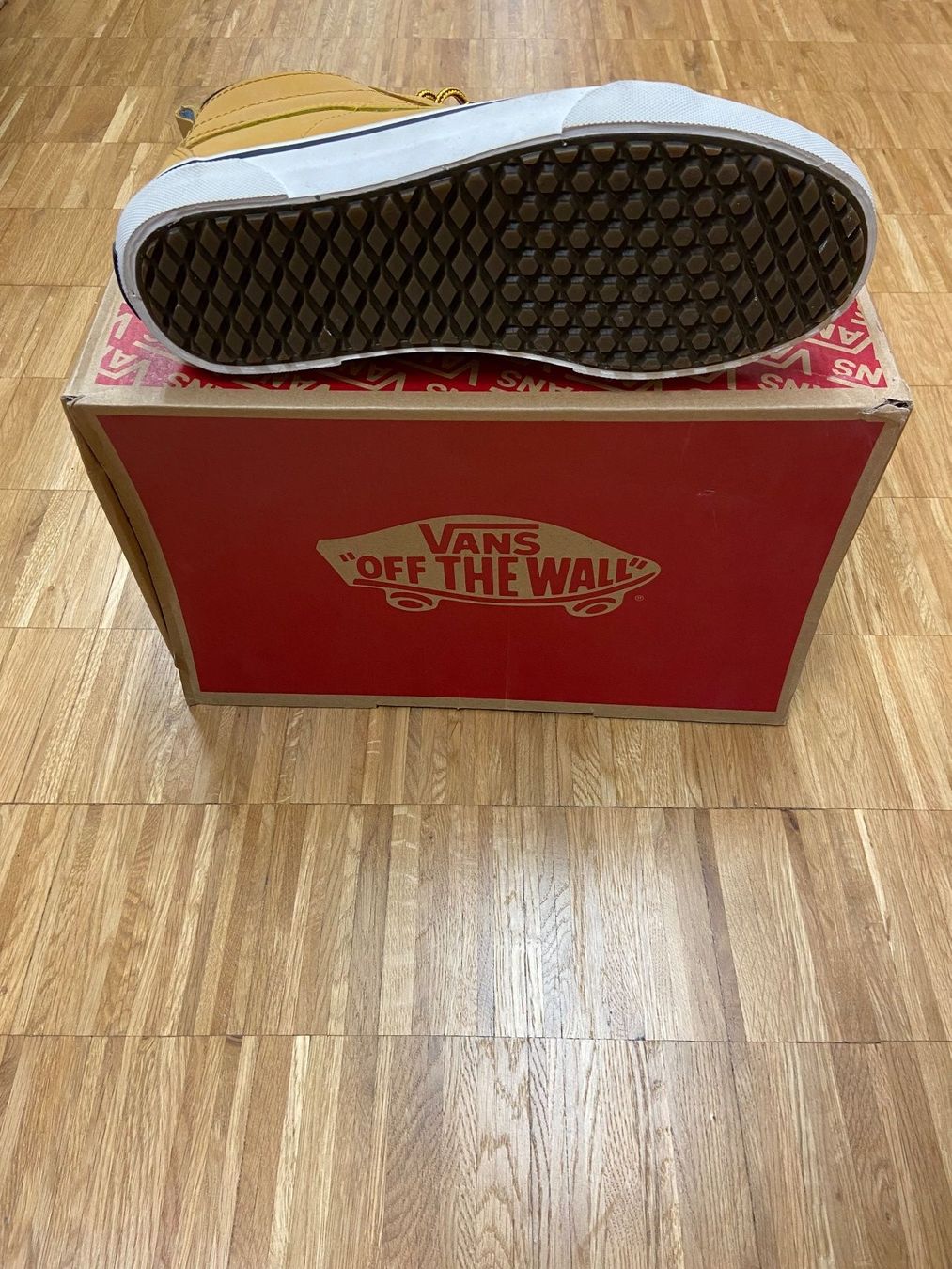 Vans Scarpe da uomo: VANS-WINTER MEN      GRÖSSE 44      INNENSOHLE  28.5 CM – Nuovo e nell'imballaggio originale da Zürich venduto da LIQUIDATOR.CP 1