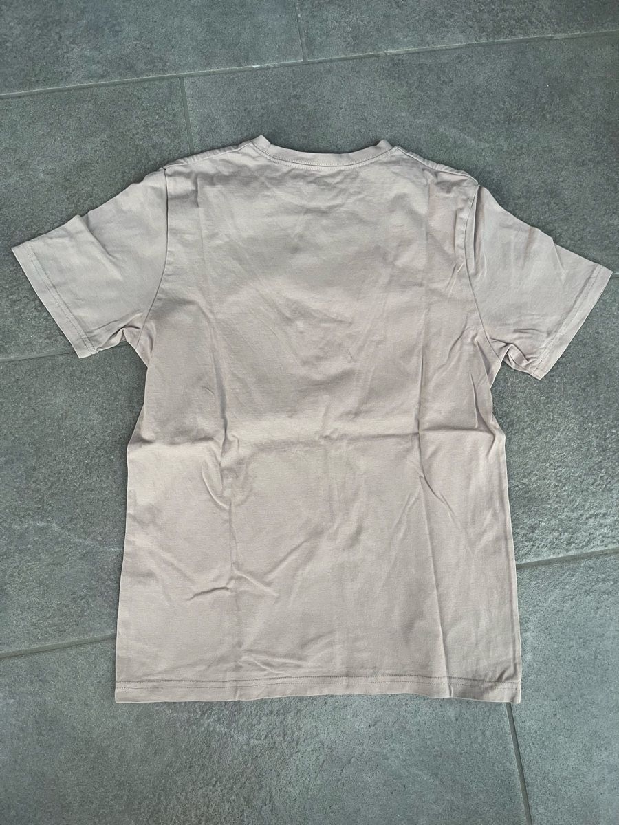 H&M Blouses, T-shirts & Tops: 2 T-Shirts 146/152 H&M – D'occasion à Wil ZH par Wonderwoman76 2