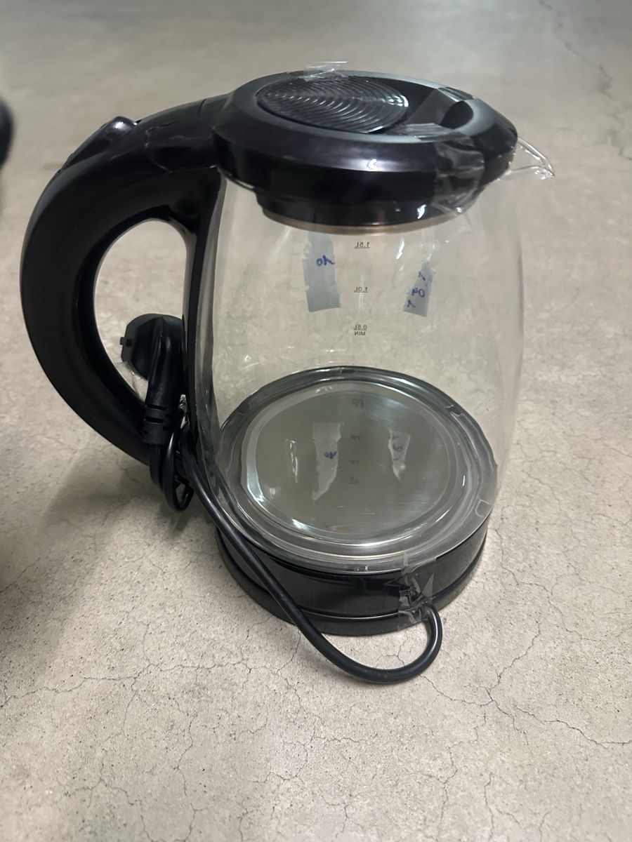 Wasserkocher: Elektrischer Glas-Wasserkocher 1.7 L  – Gebraucht aus Oftringen von Breza22 2