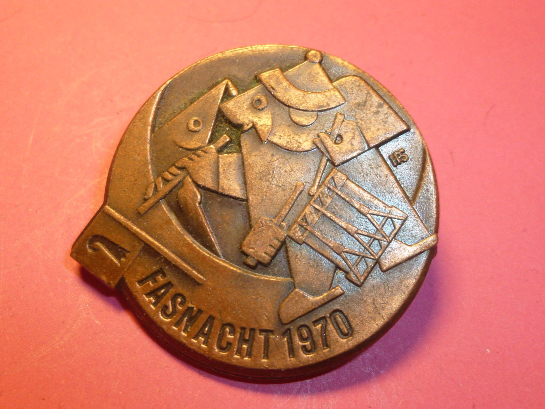Plaketten & Abzeichen: BASEL 1979 BRONZE – Gebraucht aus Ried (Muotathal) von Mandarin02