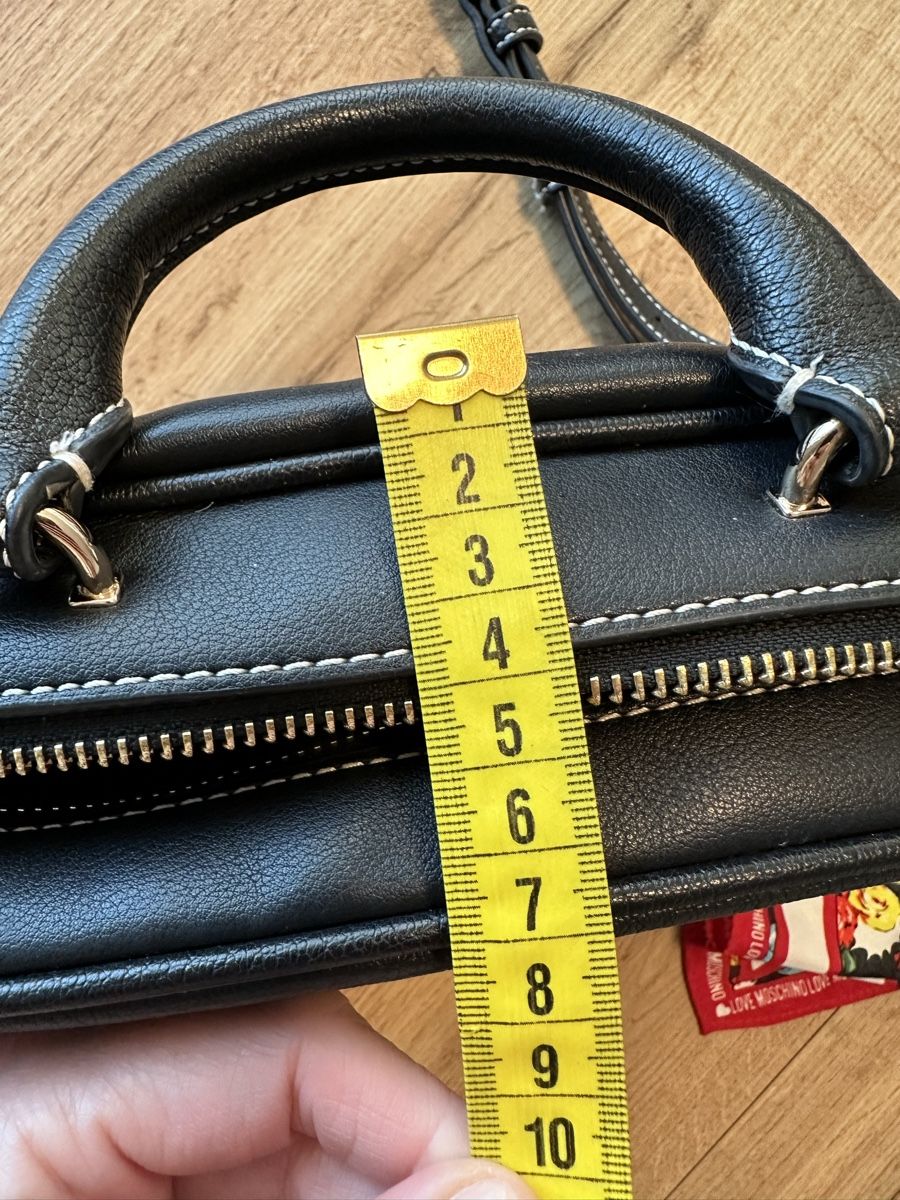 Moschino Taschen für Damen: Love Moschino unhängtasche – Gebraucht aus Urdorf von fairfashion 9