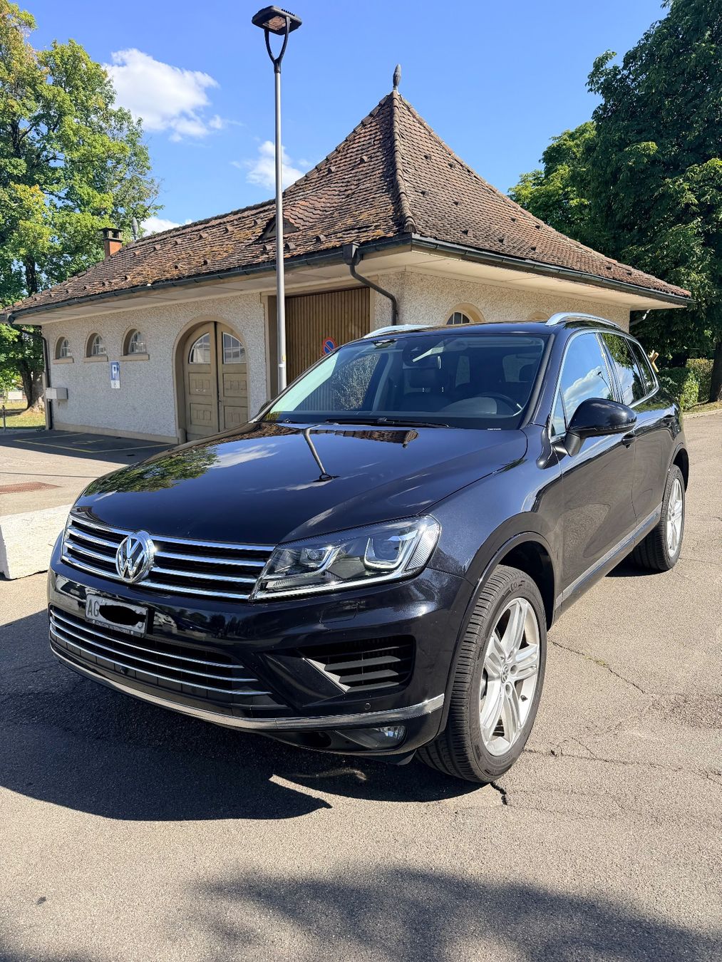 VW Autos: VW Touareg 3.0 TDI – Gebraucht aus Holziken von MOT_Savic 1