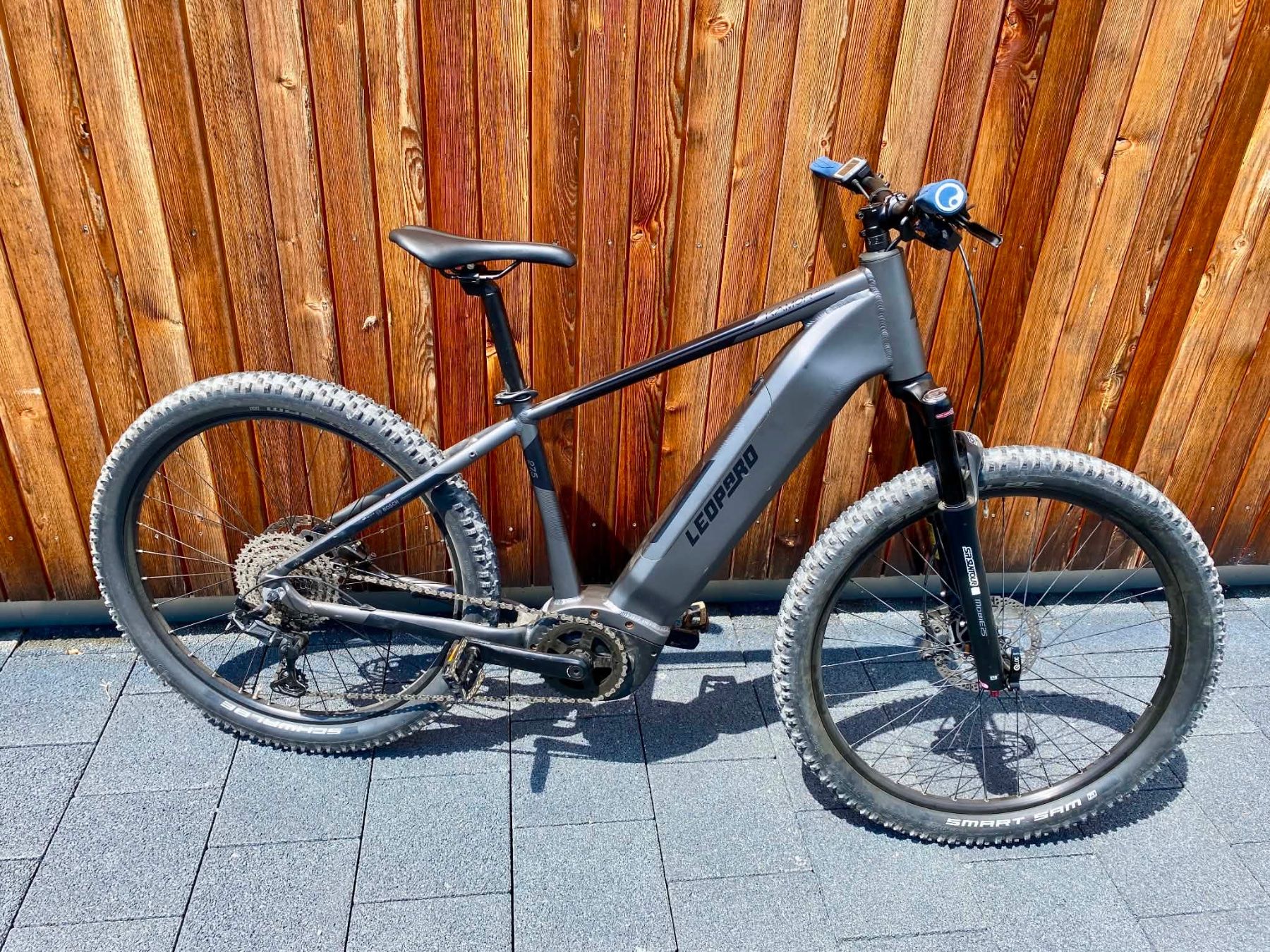 Leopard Biciclette: Leopard E-Mountainbike mit Bosch Motor, PowerPack 500 – Usato da Sursee venduto da Ieva.ko 1