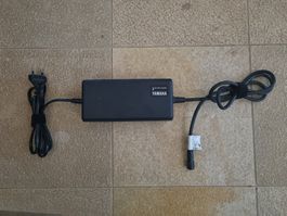 Original Yamaha E-Bike Ladegerät PASC5 X0S-00