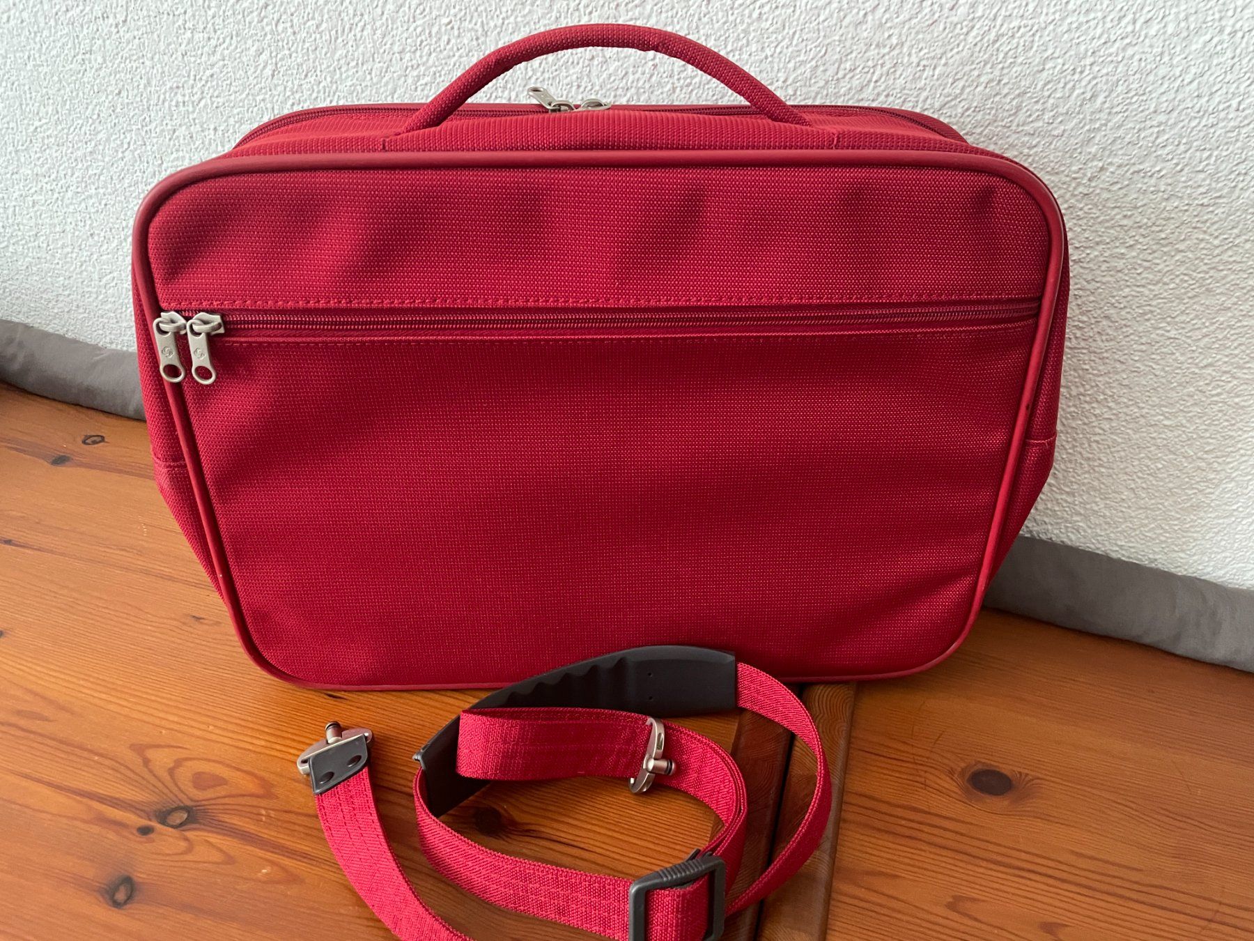 Samsonite Borse: Umhängetasche Samsonite – Usato da Biberist venduto da Maxime543 1