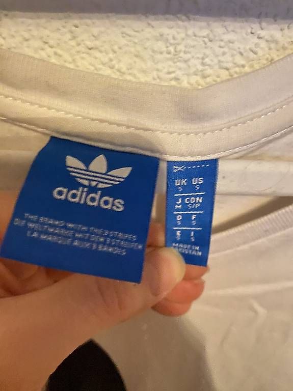 Tops: Adidas Top – Gebraucht aus Gisikon von Jen_03 3