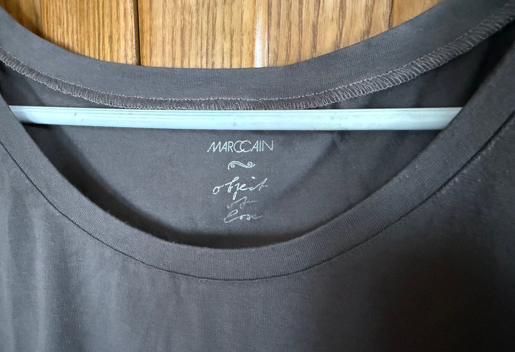 Marc Cain T-shirt: Shirt Marc Cain braun, 3/4 Ärmel – Usato da Zäziwil venduto da kreative-ideen 3