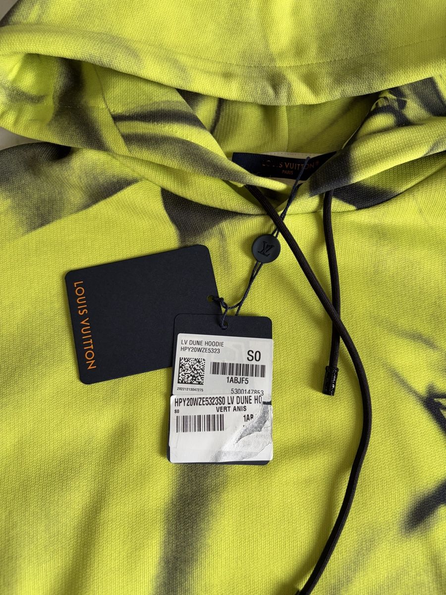 Louis Vuitton Pullover & Sweatshirts: Sweat à capuche Louis Vuitton jaune fluo – Neu und originalverpackt aus Le Lignon von hzrl 3