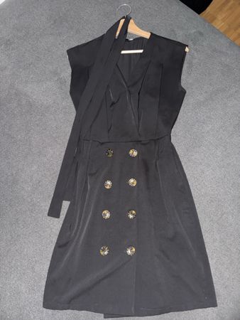Walg Kleid schwarz Grösse S Zweireiher guter Zustand