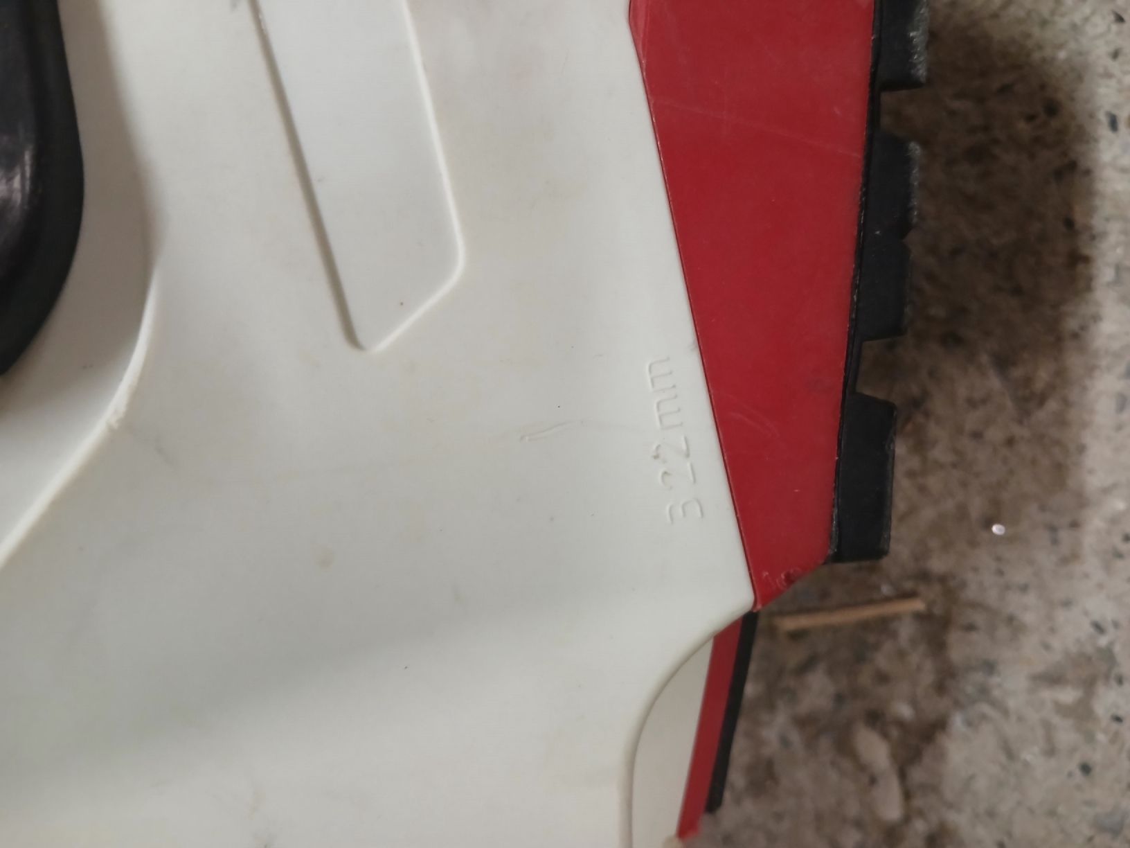 Dynafit Sci: Dynafit Titan - taille 43 - coque 322mm – Nuovo (secondo la descrizione) da Brignon (Nendaz) venduto da dan_8jby 2