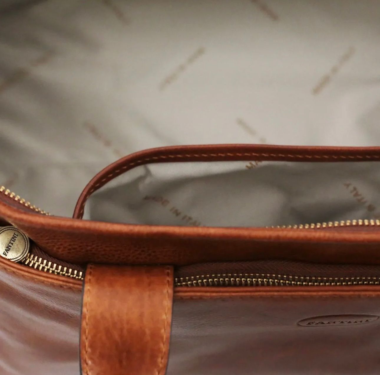 Borse: Reisetasche Leder England - Farbe: Honig – Nuovo e nell'imballaggio originale da Wittenbach venduto da WWW.DRILUBAGS.CH 4