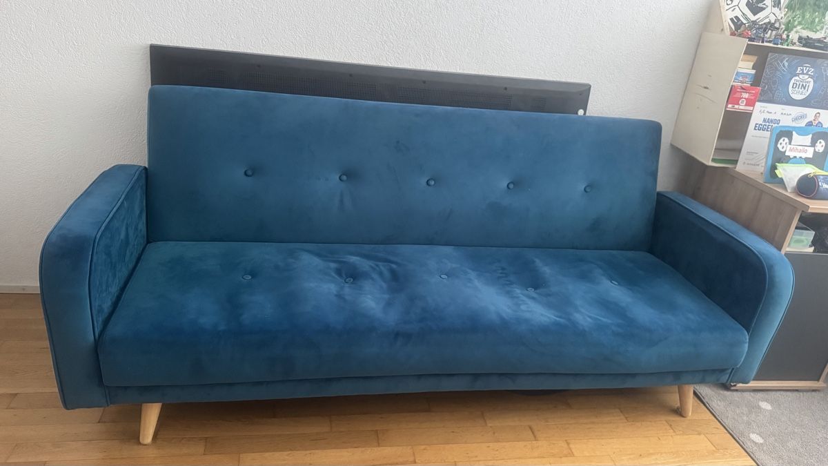 Sofas: Blue sofa bed – D'occasion à Knonau par Gix22
