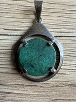 925 Silber Anhänger mit grünem Stein – Vintage – ca. 22 mm