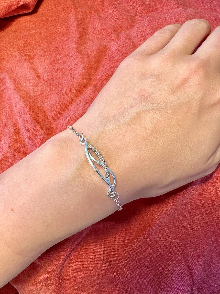Armbänder & -reifen: Armband Silberfarben mit Steinen – Gebraucht aus Oensingen von Shellybubble1