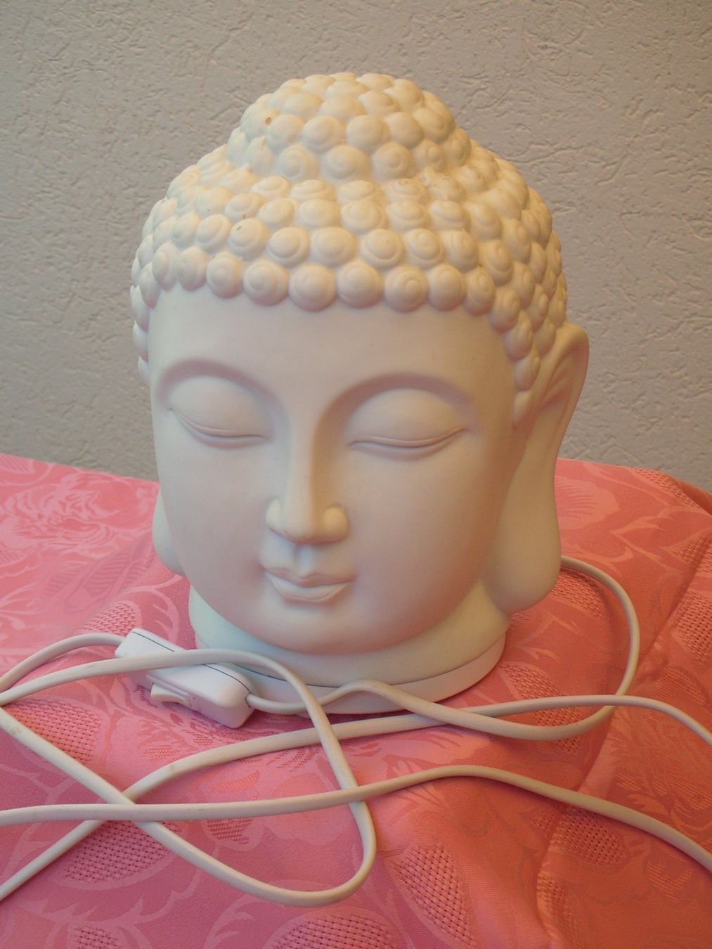 Lampade: Weisser Buddhakopf mit elektr. Anschluss – Usato da Rheinfelden venduto da Javea4 1