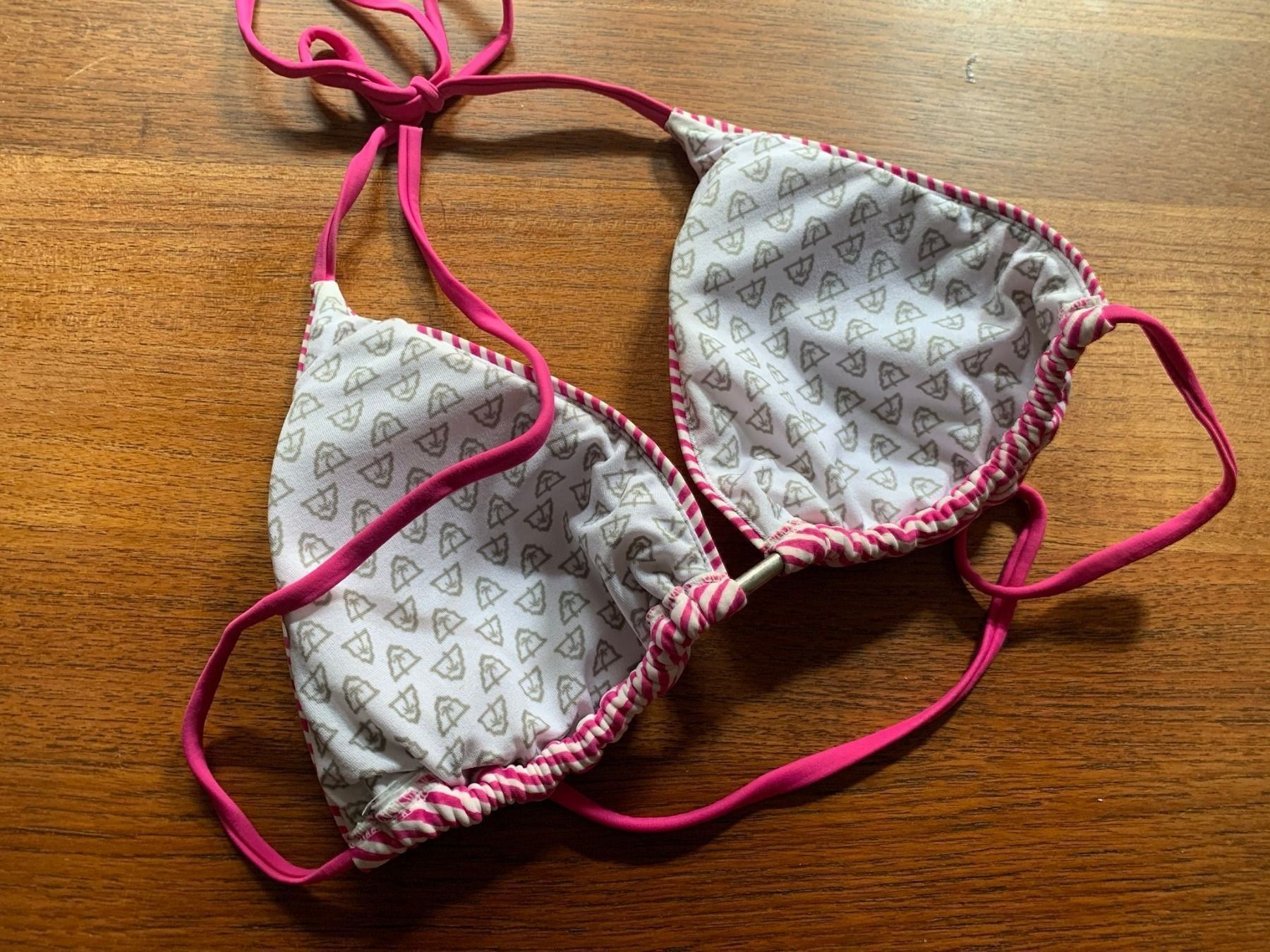 Costumi da bagno & Bikini: BEACH MOUNTAIN - Bikini fuchsia-weiss 38 – Usato da Zürich venduto da Diazaio 2