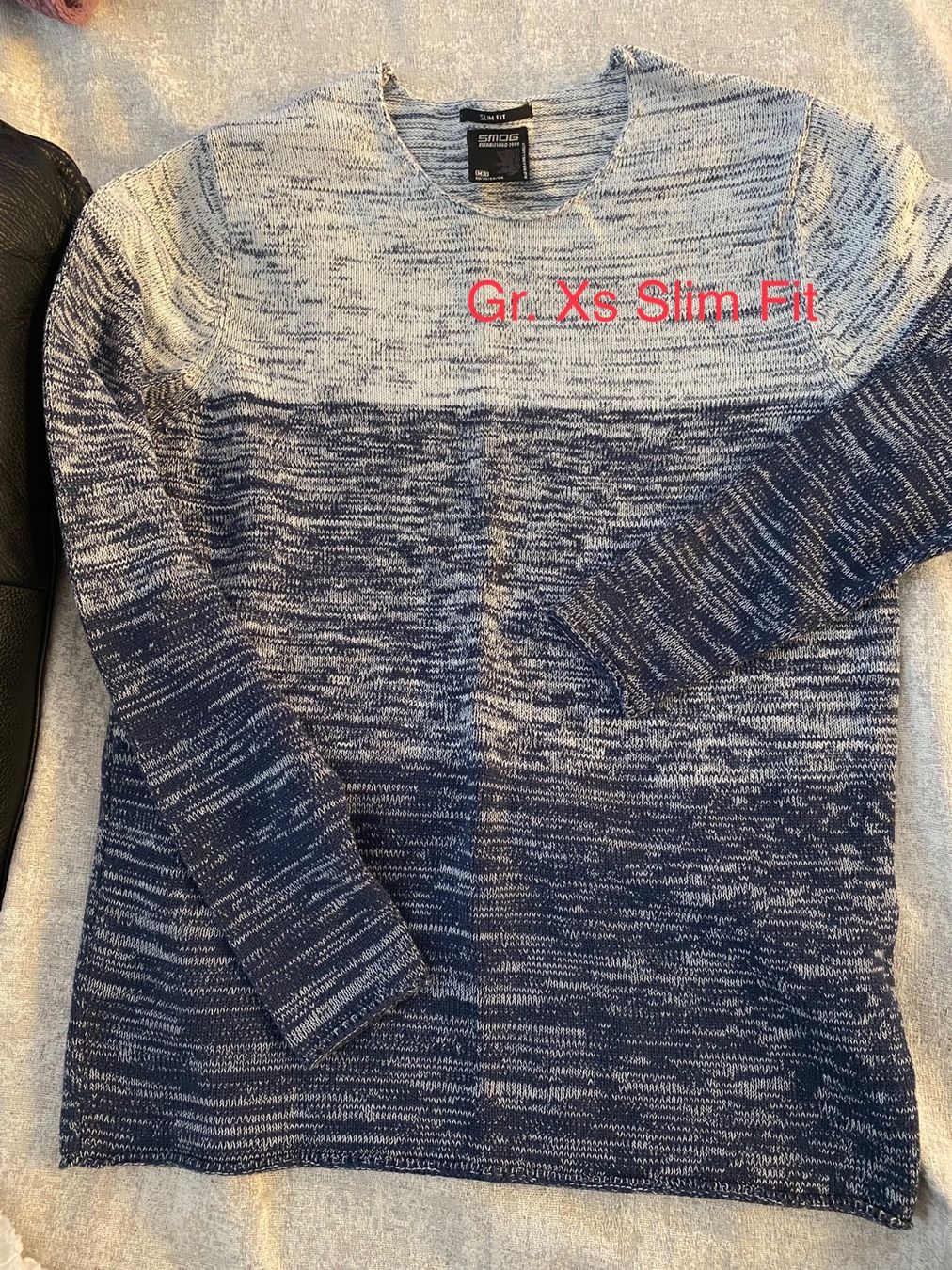 Pullover & Sweatshirts: Pullover Shirt von Smog  Gr. XS-S – Gebraucht aus Dietlikon von Ss11