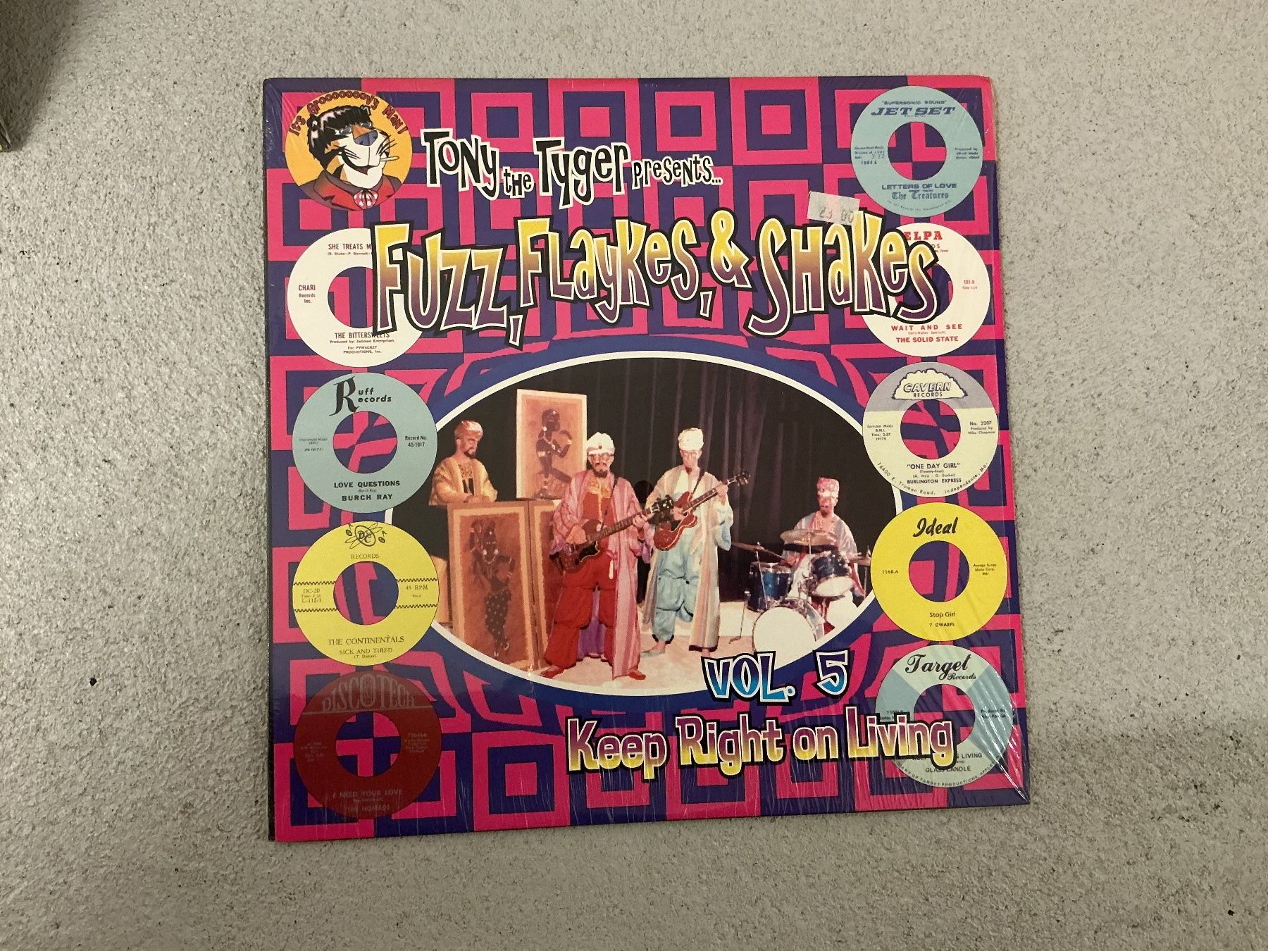 Dischi in vinile: Fuzz, Flaykes & Shakes LP -  Vol. 5 – Usato da Winterthur venduto da Tumko-Vinyl